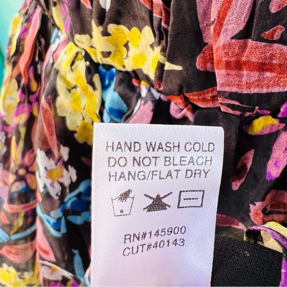 MEET ME IN SANTORINI FLORAL HALTER TIERED RUFFLE FOREST FAIRY MAXI DRESS SIZE XS - Picture 15 of 15